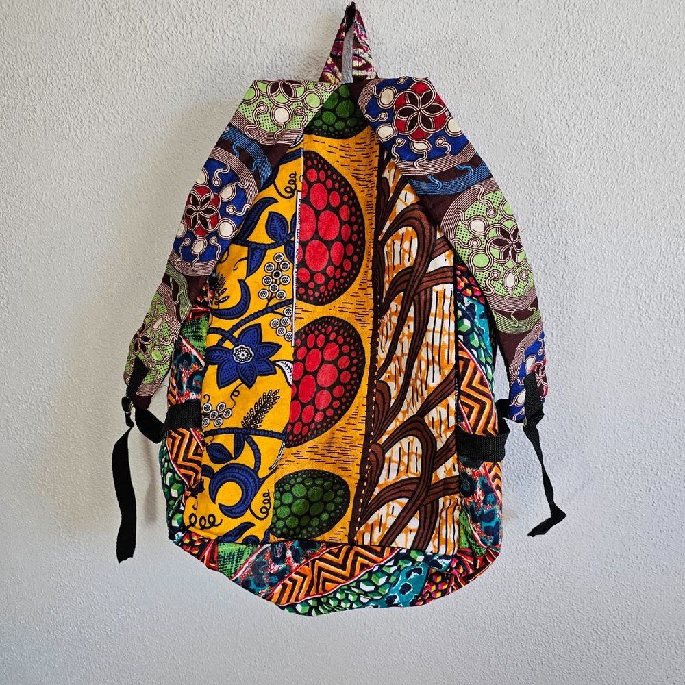 Backpack - Picture 7 of 7